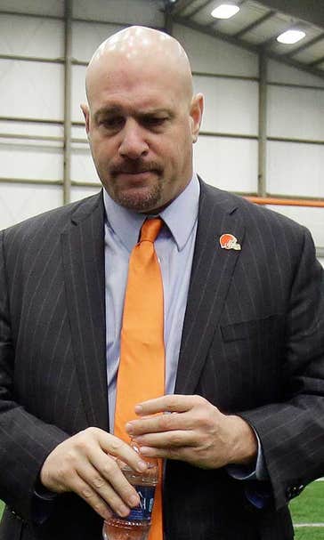 Browns' Pettine focused on assembling staff
